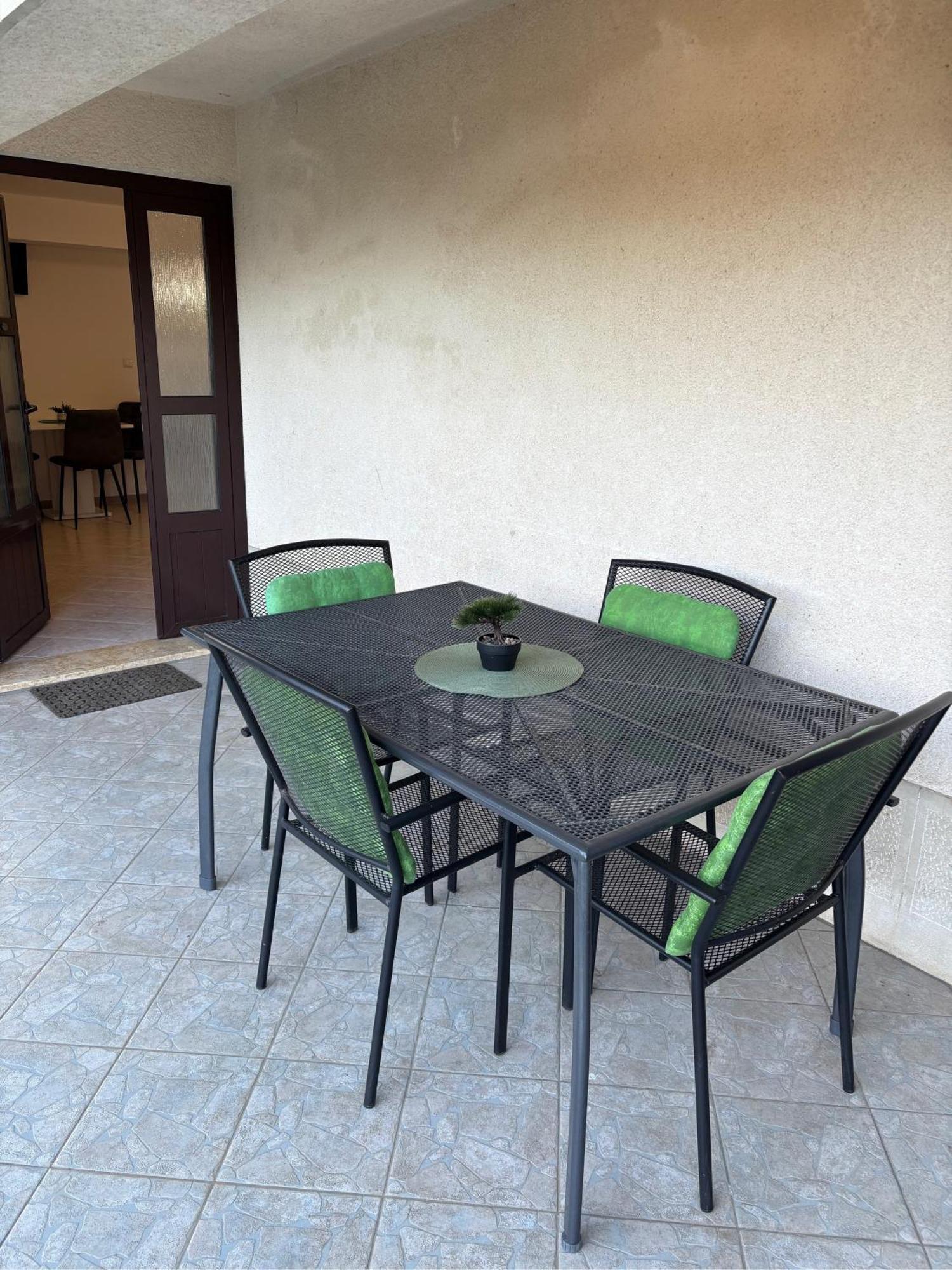 Apartments Vilma Lovran Exterior photo